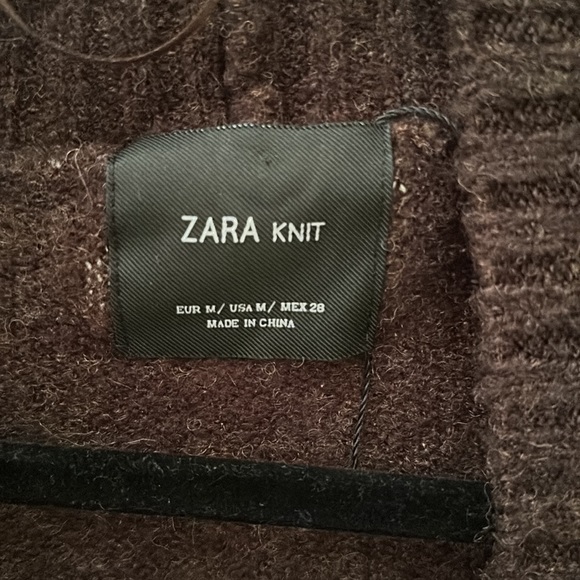Zara Knit Brown Blanket Sweater- size medium. Hardly worn. - Picture 2 of 4